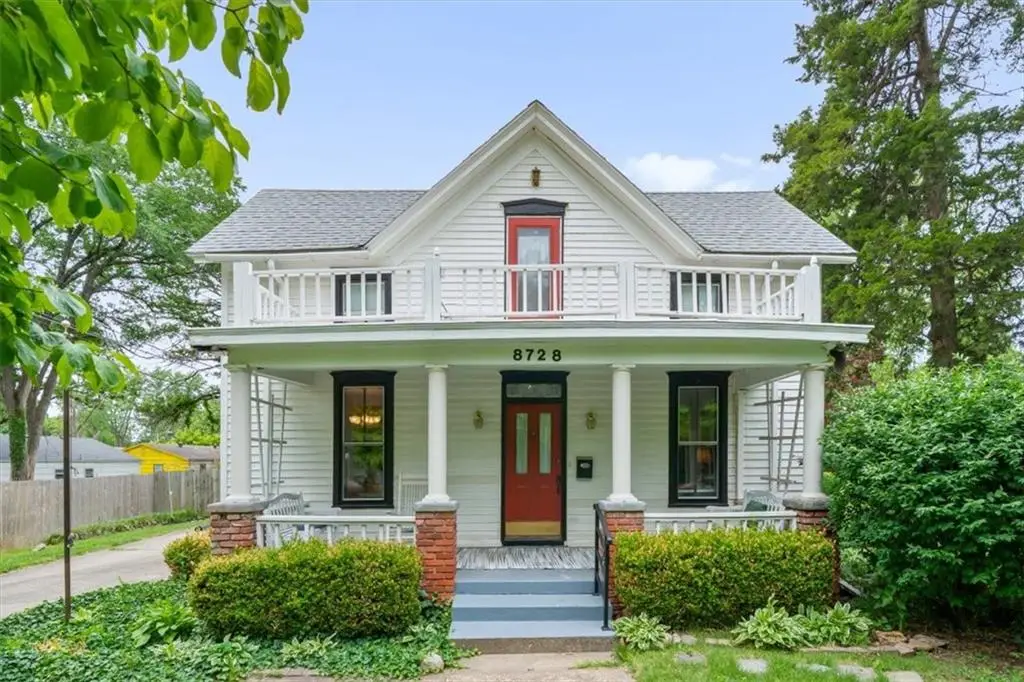 8728 Grandview Street, Overland Park, KS 66212 - #1