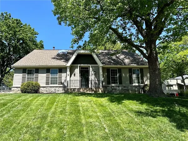 12802 W 101st Street, Lenexa, KS 66215