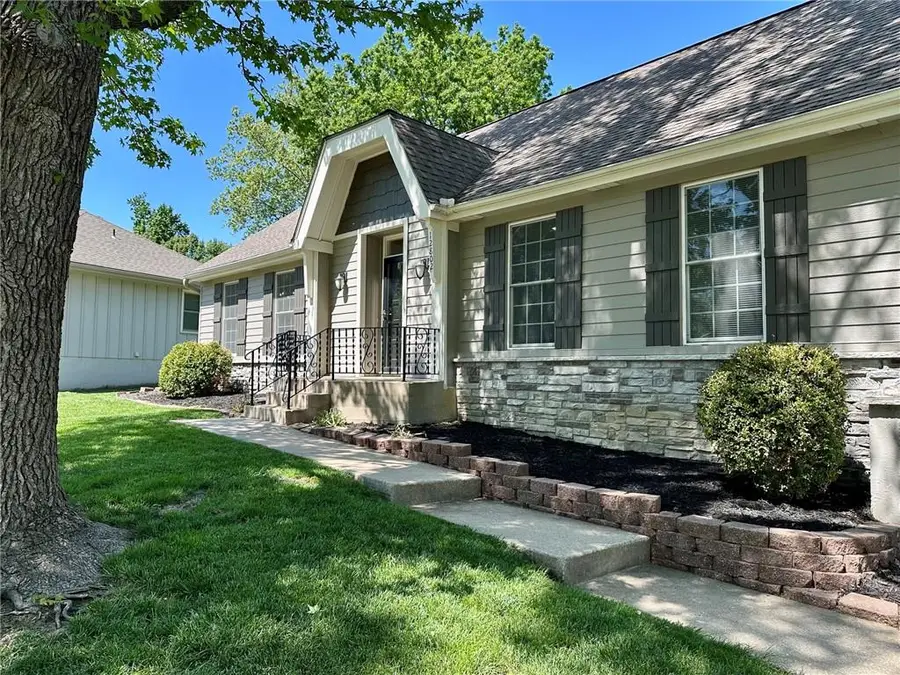 12802 W 101st Street, Lenexa, KS 66215 - #2