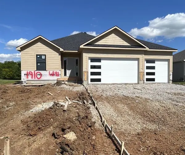 1910 Owen Drive, Pleasant Hill, MO 64080