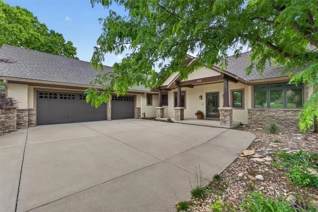 100 SW Gray Circle, Lees Summit, MO 64081 - #1