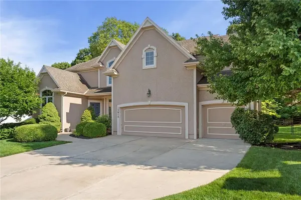 15015 W 74 Street, Shawnee, KS 66216
