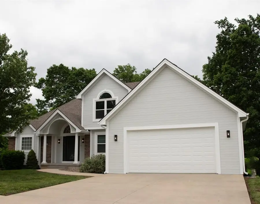 1207 N Glenview Street, Independence, MO 64056 - #2
