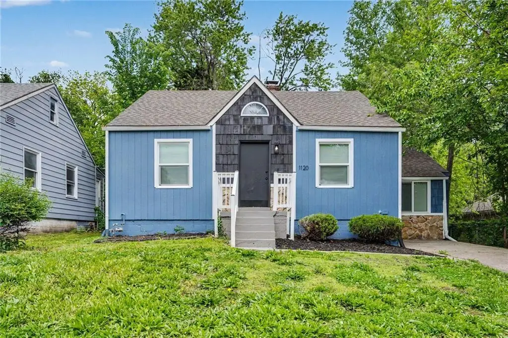 1120 E 79th Street, Kansas City, MO 64131 - #1