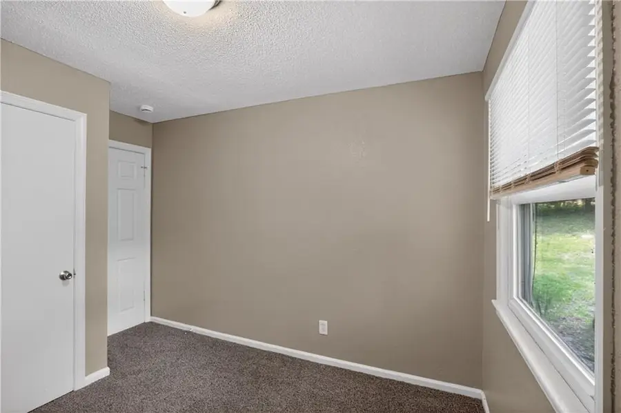 7801 E 48th Street, Kansas City, MO 64129 - #3