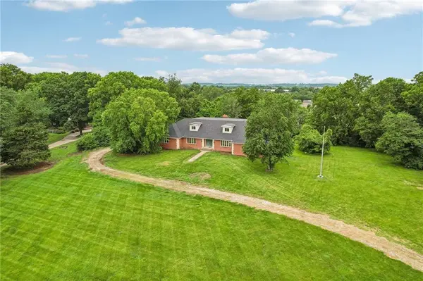 5000 Shrine Park Road, Leavenworth, KS 66048