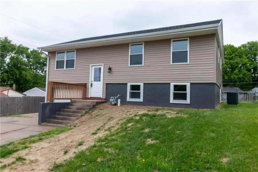 5201 Pickett Road, Saint Joseph, MO 64503 - #2