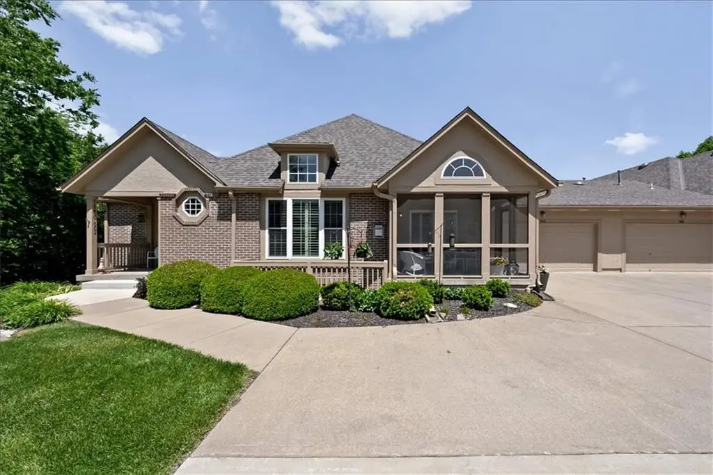 14270 W 151st Terrace #302, Olathe, KS 66062 - #1