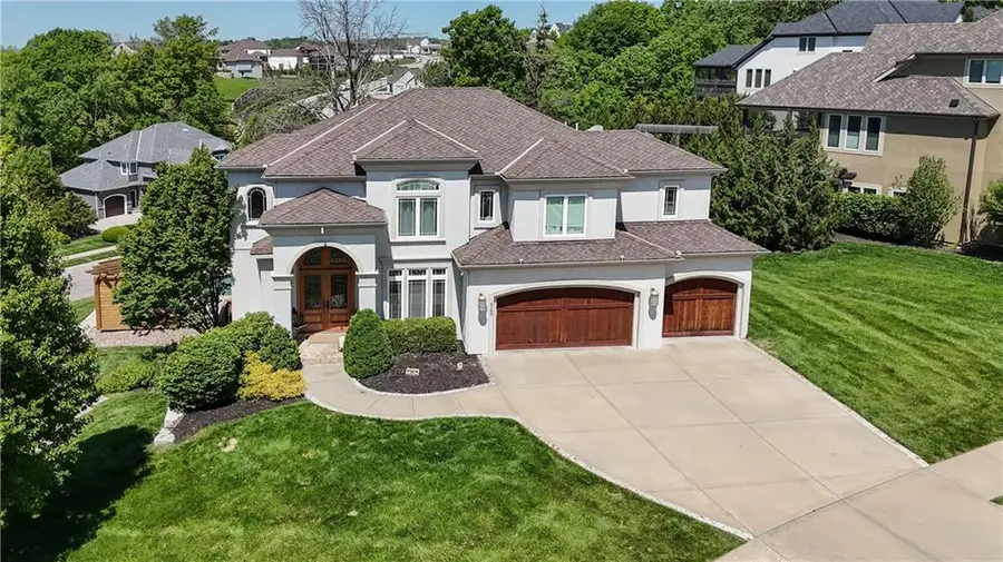 4140 N Redbud Lane, Riverside, MO 64150 - #2