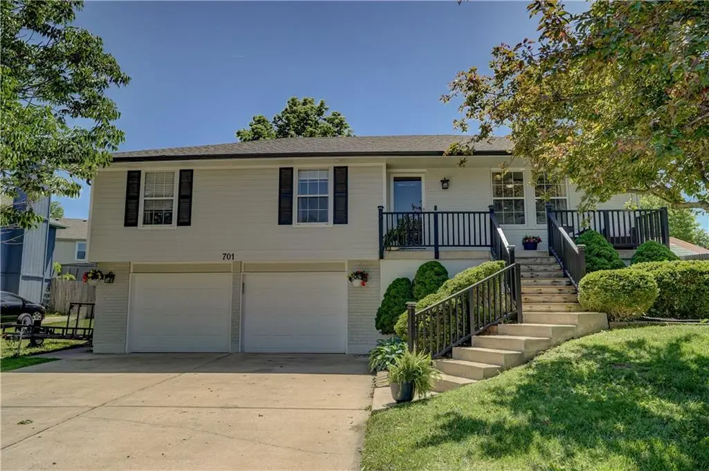 701 SW Nelson Drive, Grain Valley, MO 64029 - #1