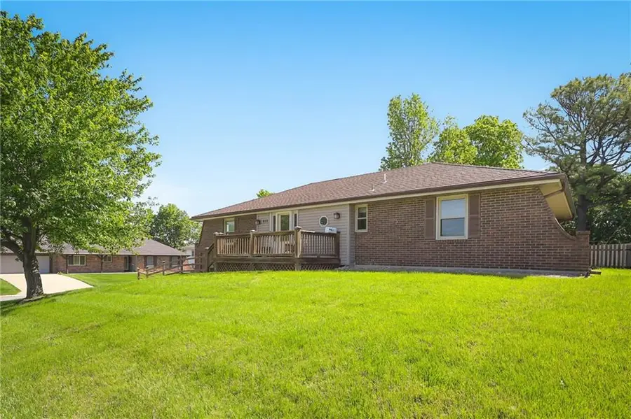 815 NE Independence Avenue, Lees Summit, MO 64086 - #3