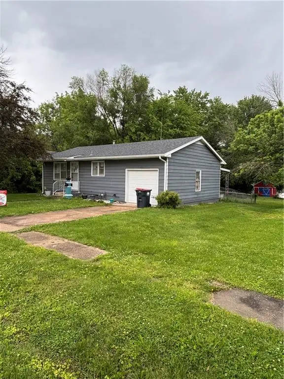 404 E Colorado Street, Windsor, MO 65360