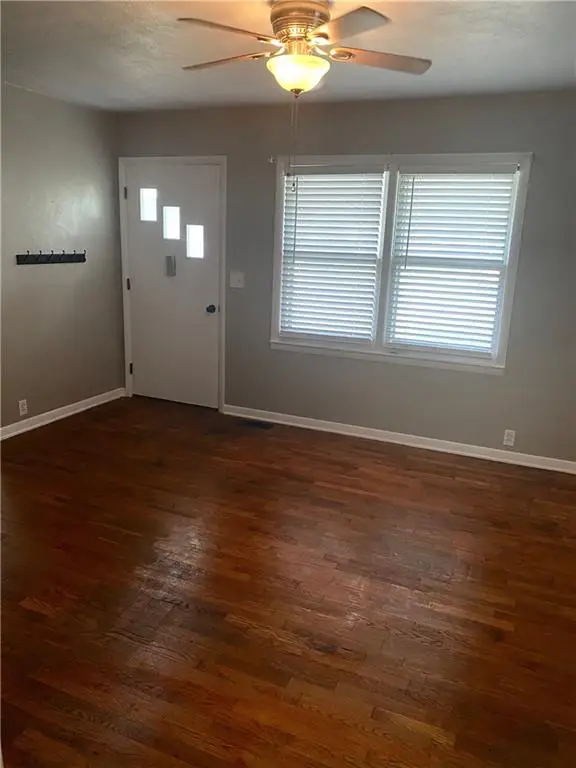 404 E Colorado Street, Windsor, MO 65360 - #3