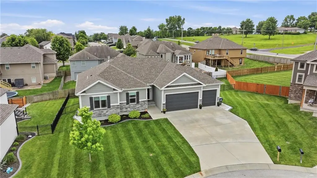 1313 NW Brentwood Drive, Grain Valley, MO 64029 - #1