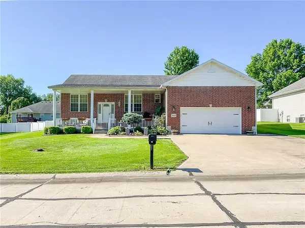3660 Flat Creek Drive, Sedalia, MO 65301