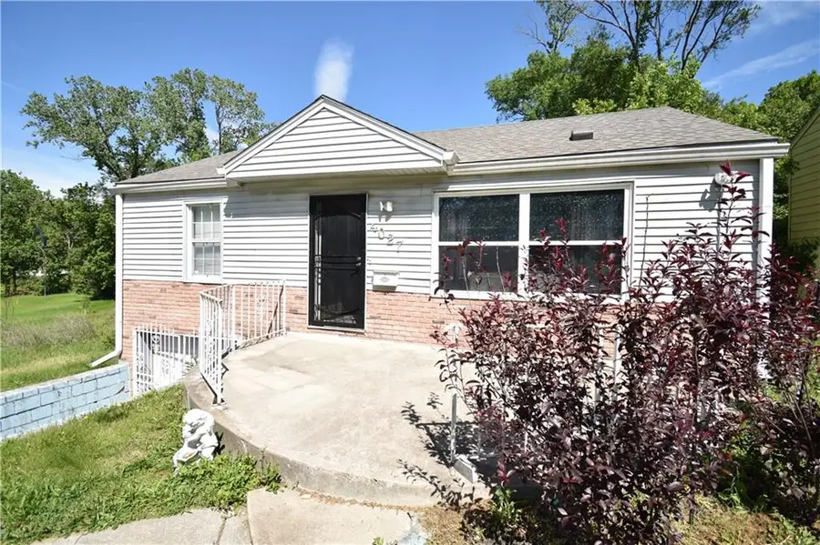 4027 Monroe Avenue, Kansas City, MO 64130 - #3