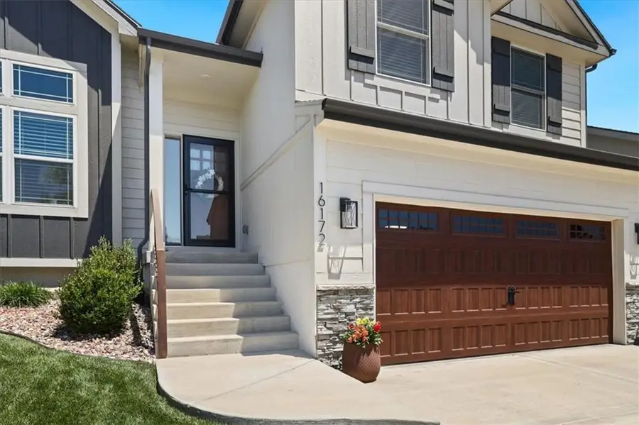 16172 Giorgia Street, Kansas City, MO 64152 - #2