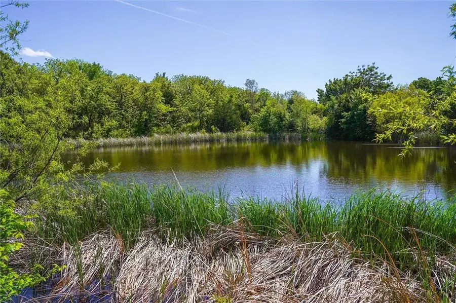 2140 Phillips Road, Perry, KS 66073 - #2