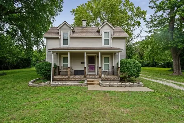 321 Springdale Avenue, Bonner Springs, KS 66012