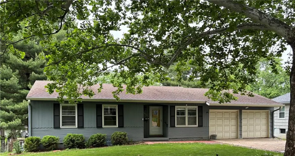 8806 Riley Street, Overland Park, KS 66212 - #1