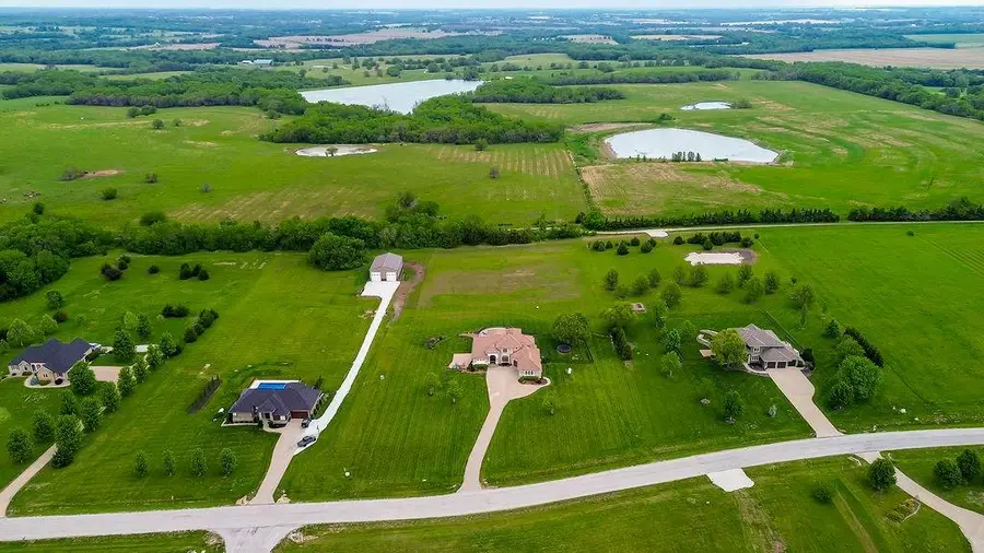 18750 W 248th Street, Paola, KS 66071 - #3