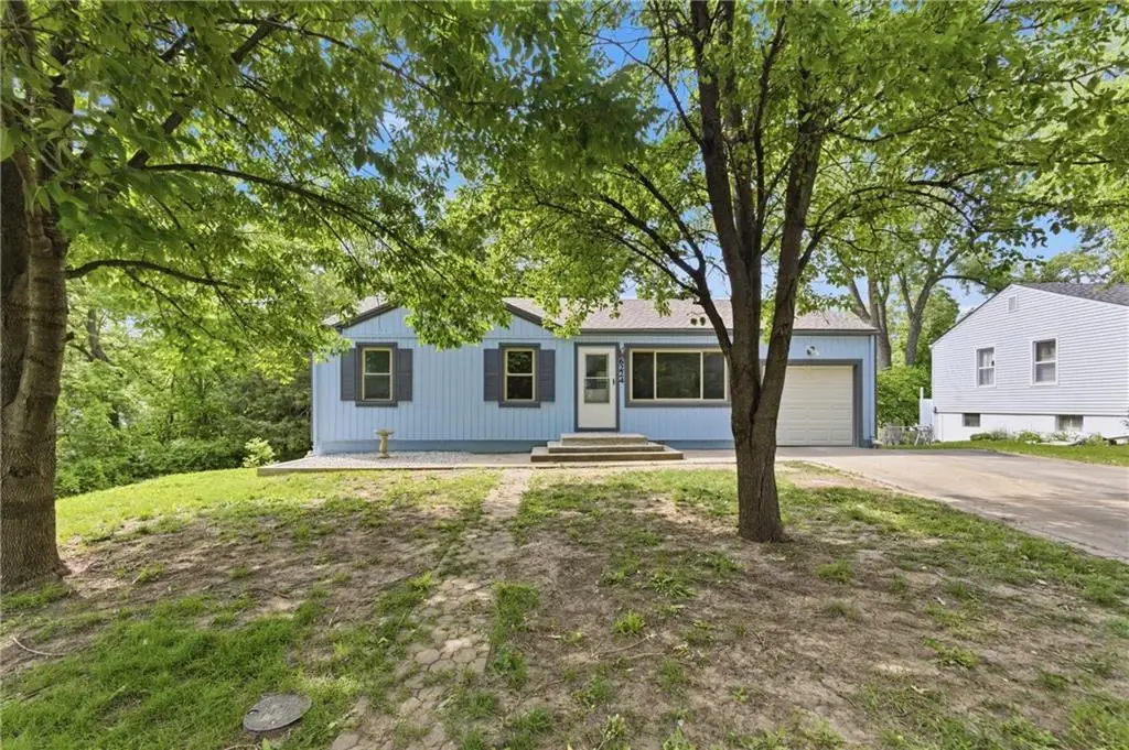 6624 Longwood Avenue, Kansas City, KS 66104 - #1