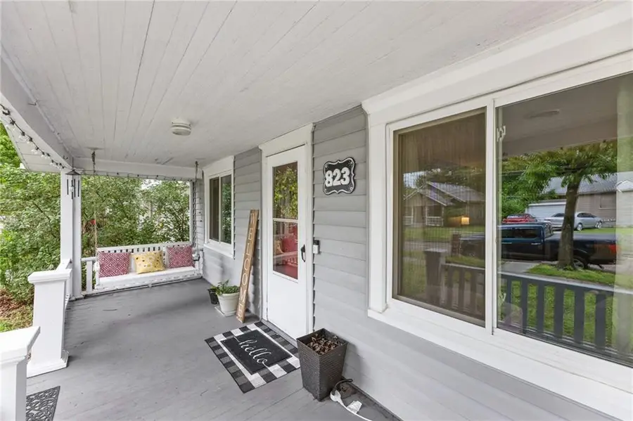 823 S Hickory Street, Ottawa, KS 66067 - #3