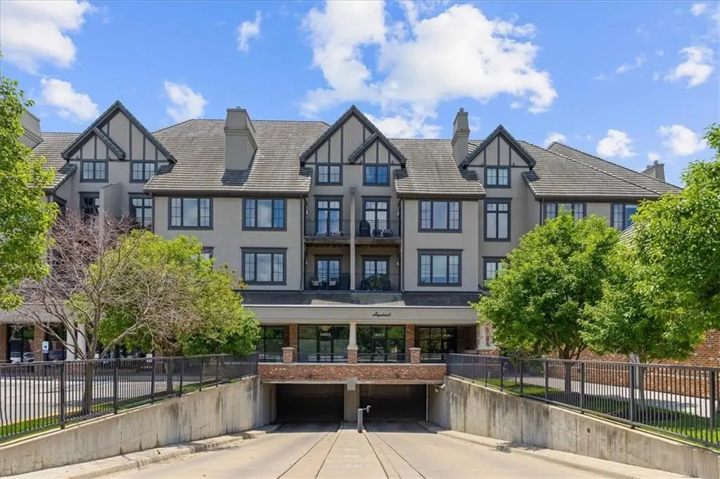 10511 Mission Road #203A, Leawood, KS 66206 - #1