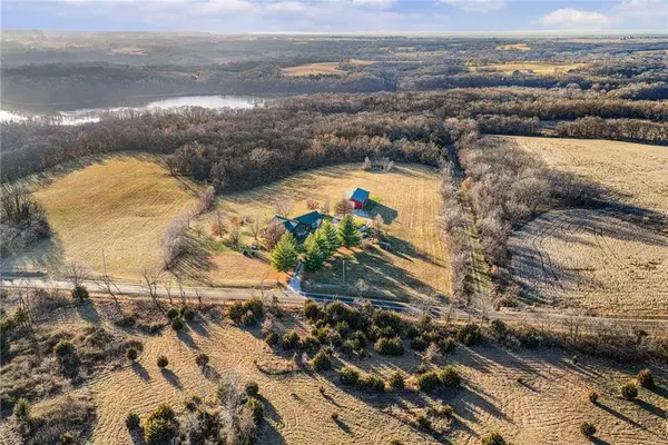 5050 SW O Highway, Trimble, MO 64492