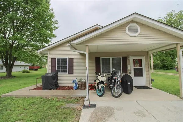 303 N Depp Avenue, Sedalia, MO 65301