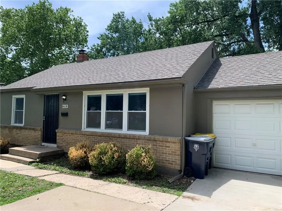 6638 Indiana Avenue, Kansas City, MO 64132 - #2