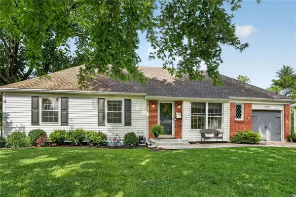 9640 Hayes Street, Overland Park, KS 66212