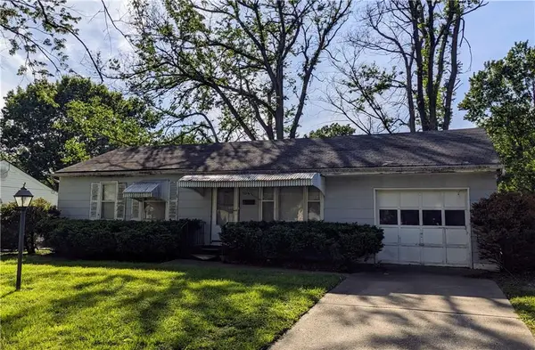 3016 Porter Road, Independence, MO 64055