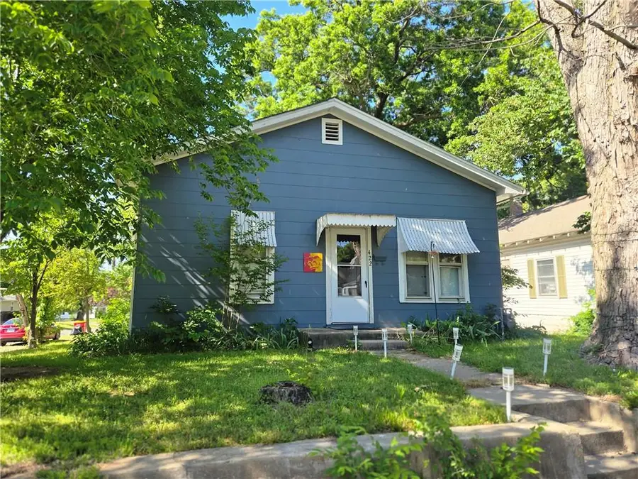 422 W 9th Street, Pittsburg, KS 66762 - #2