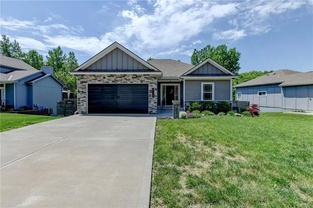 415 E 166th Court, Belton, MO 64012 - #1