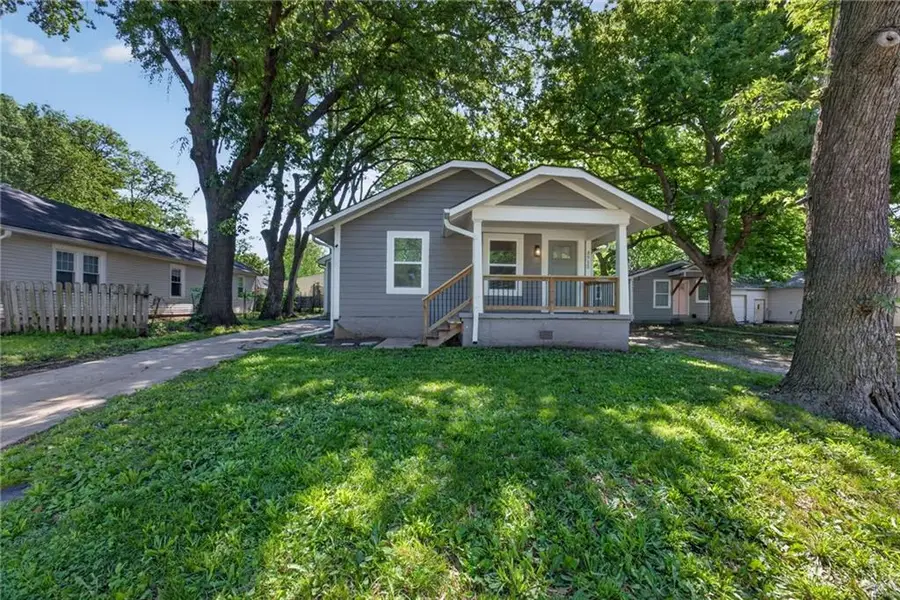 2715 S 37th Street, Kansas City, KS 66106 - #3
