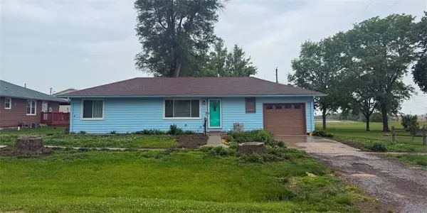 208 4th Street, Winchester, KS 66097