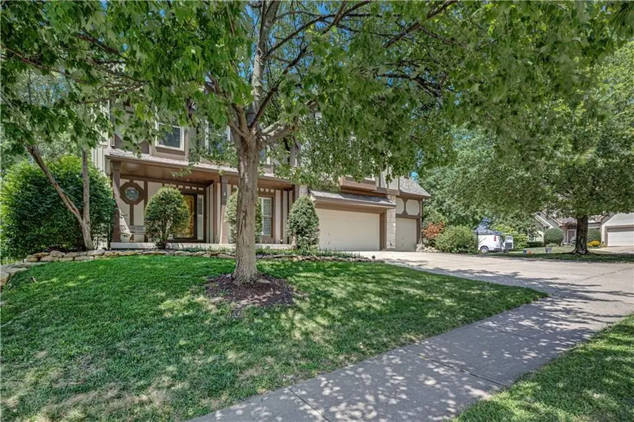 6736 NW Monticello Terrace, Parkville, MO 64152 - #3