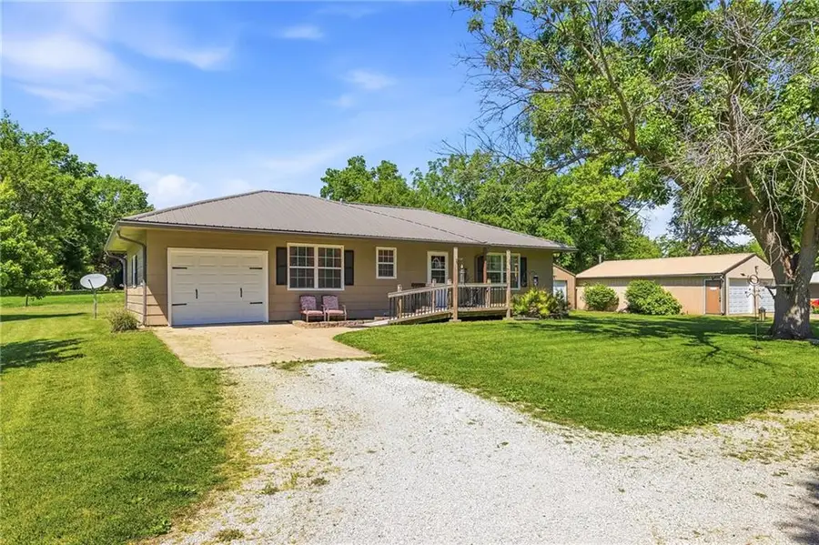 4 Skyline Drive, Adrian, MO 64720 - #2