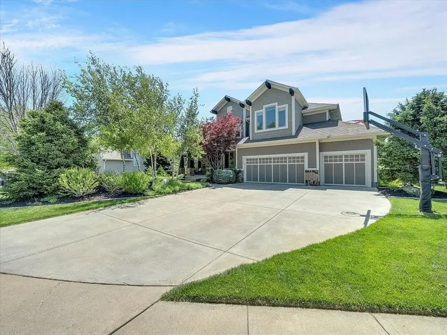 24165 W 112th Place, Olathe, KS 66061 - #2