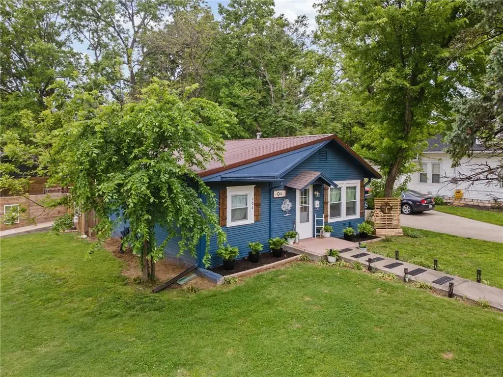 904 St Louis Avenue, Excelsior Springs, MO 64024 - #1