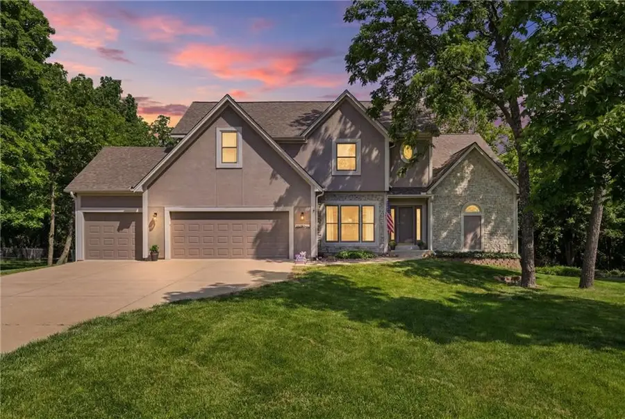 14760 Timber Lane, Bonner Springs, KS 66012 - #2