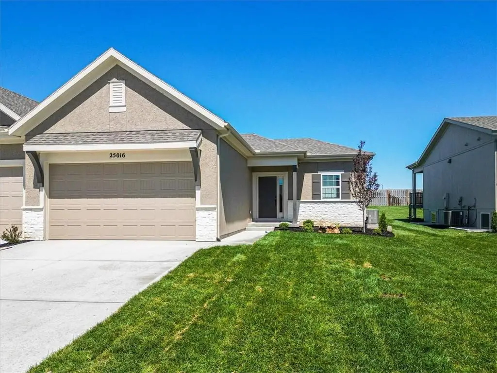 24948 W 94th Place, Lenexa, KS 66227 - #1