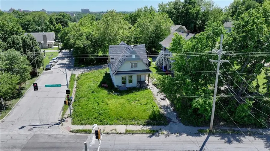 900 Cleveland Avenue, Kansas City, KS 66101 - #3