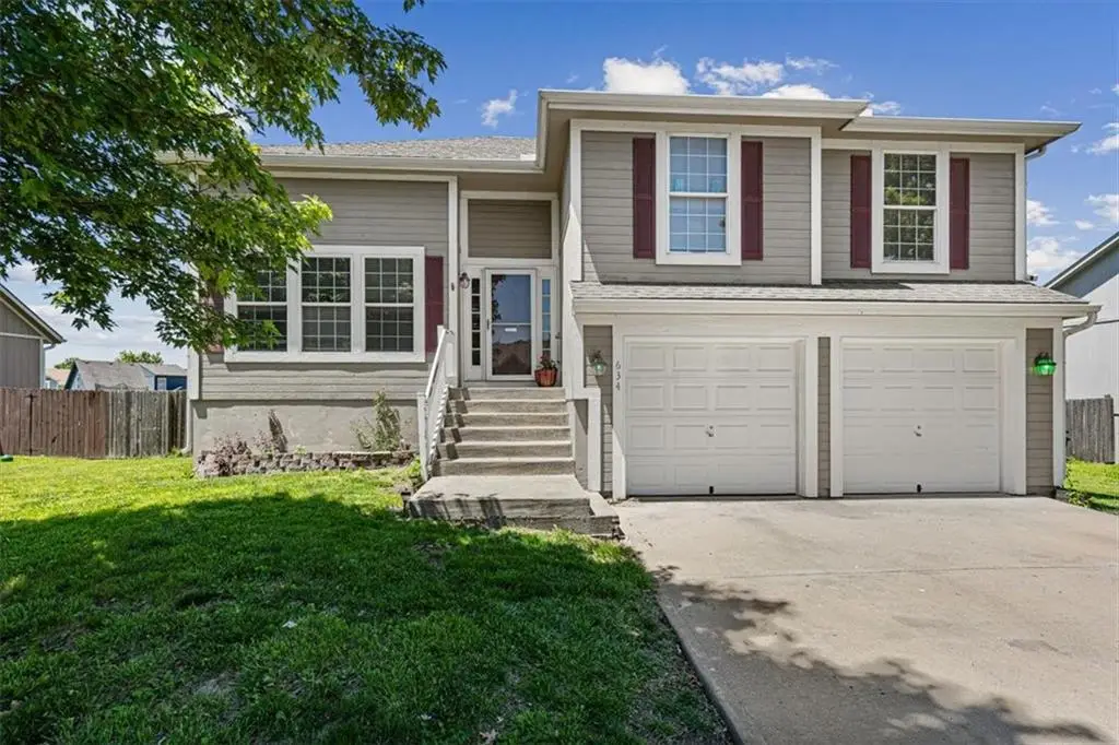 634 S Walnut Street, Gardner, KS 66030 - #1