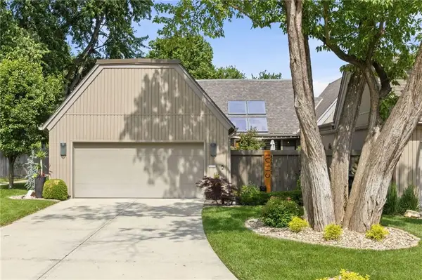 10115 Lowell Avenue, Overland Park, KS 66212