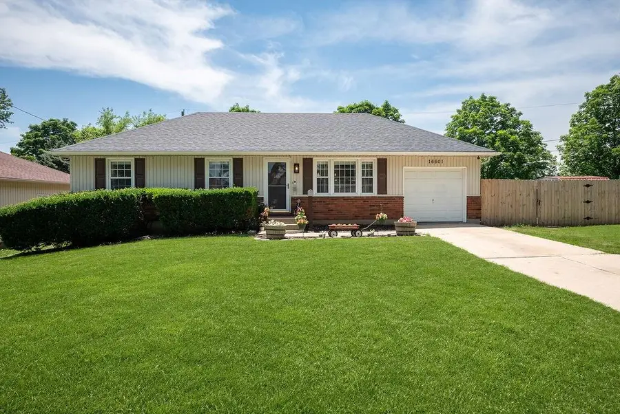 16601 E 41st Street S, Independence, MO 64055 - #3