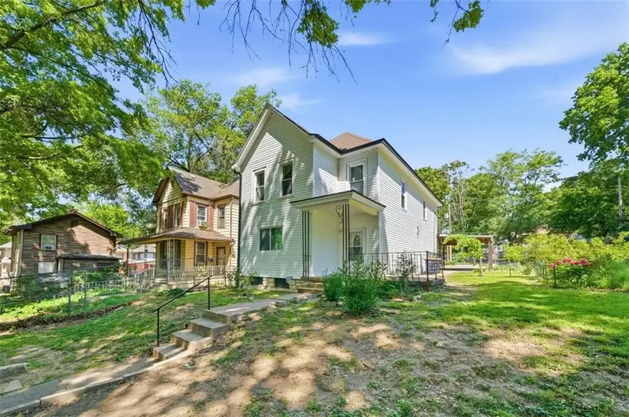3510 Thompson Avenue, Kansas City, MO 64124 - #2