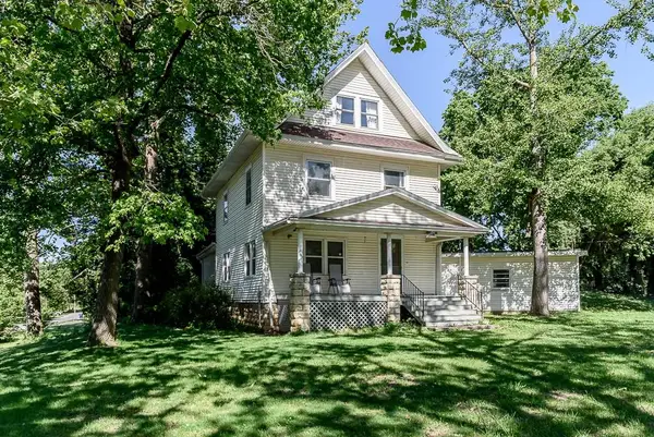 820 Union Street, Oskaloosa, KS 66066