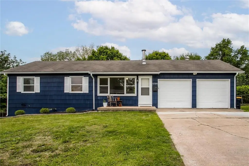 12305 E 52nd Terrace, Kansas City, MO 64133 - #1